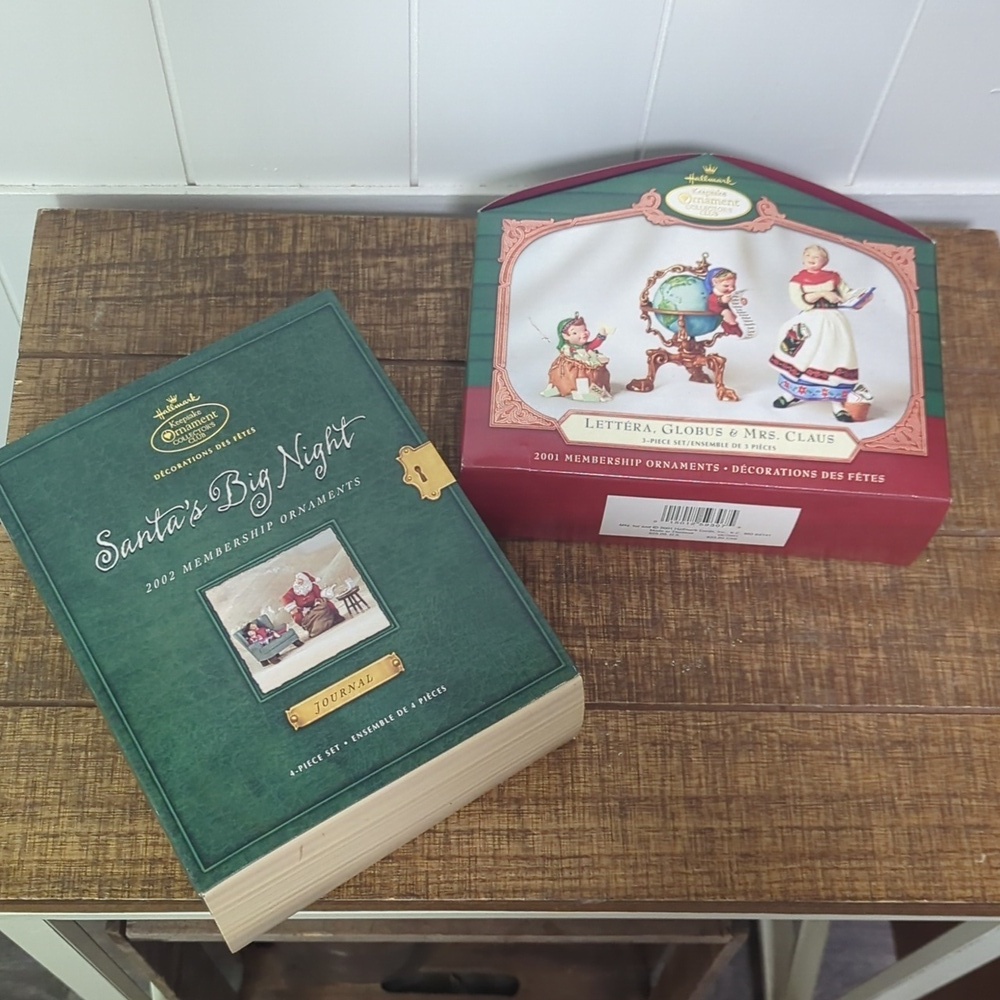 ⭐ NWT Vintage Hallmark Christmas Decor Or Ornaments Set Of 2